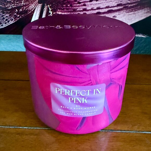 NEW Bath and Body Works PERFECT IN PINK 3-Wick 14.5 oz Candle - Picture 1 of 3